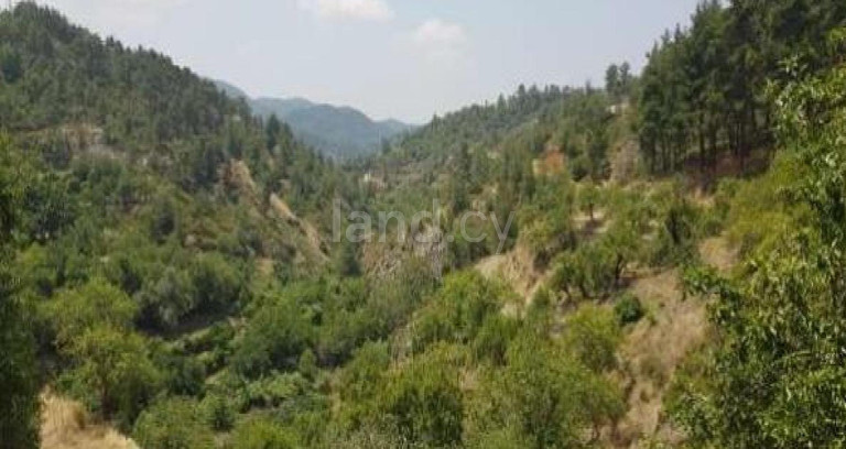 Landwirtschaftliches Baugebiet in Limassol zu verkaufen