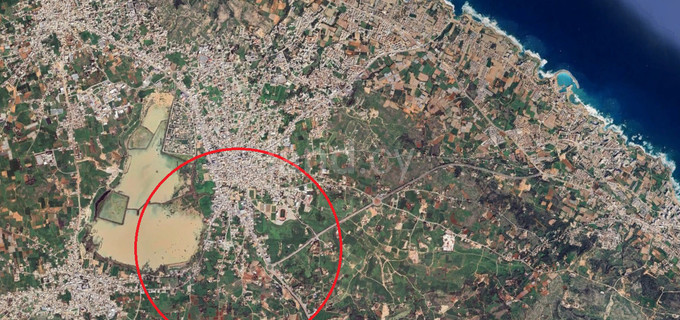 Residential plot for sale in Paralimni