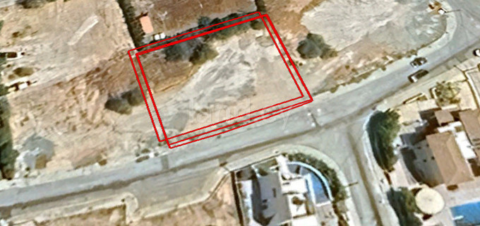 Жилой участок на продажу в Лимассол