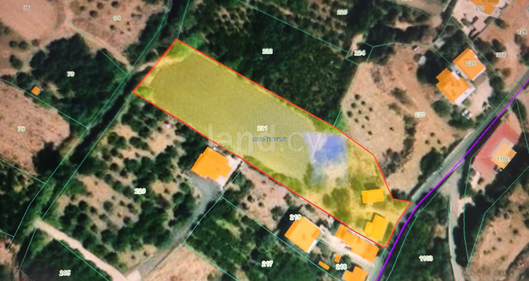 Campo a la venta en Paphos