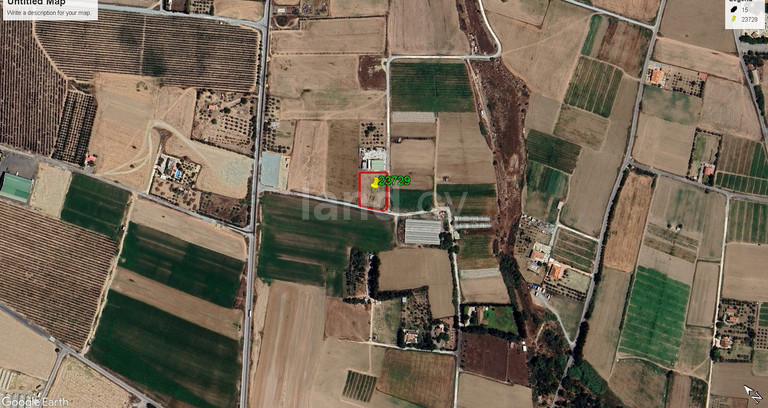 Сельскохозяйственное поле на продажу в Ларнака