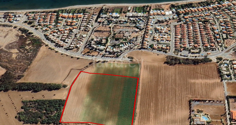 Τουριστικό οικόπεδο προς πώληση - Λάρνακα