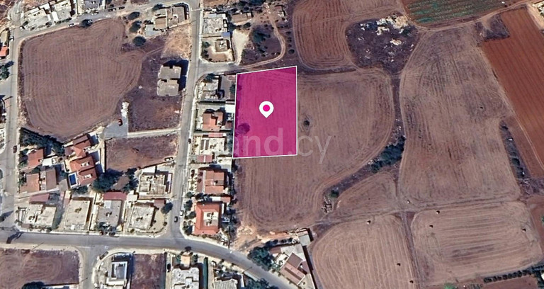 Οικιστικό αγροτεμάχιο προς πώληση - Δερύνεια