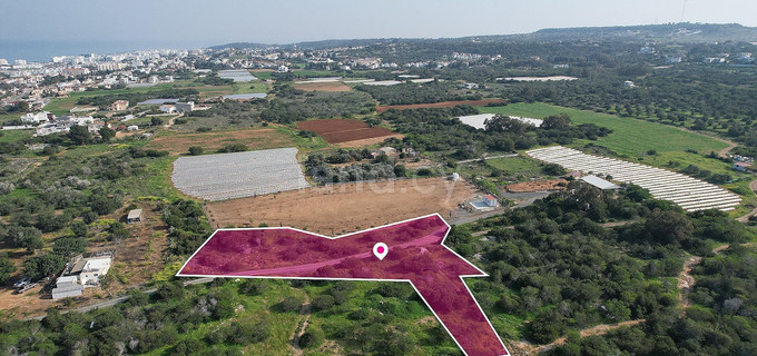 Parcela turística a la venta en Protaras