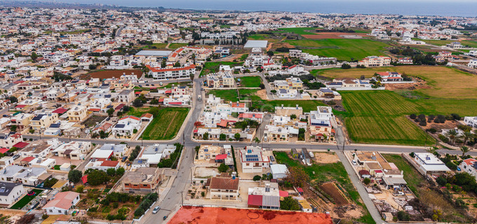 Οικιστικό αγροτεμάχιο προς πώληση - Παραλίμνι