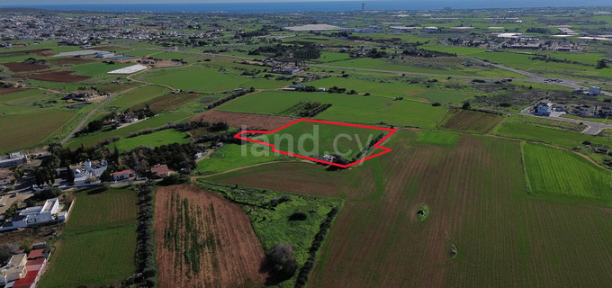 Жилое поле на продажу в Френарос