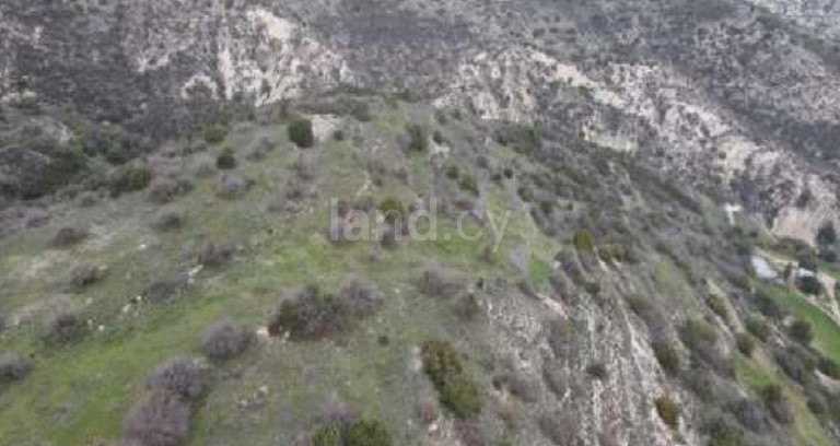 Landwirtschaftliches Baugebiet in Paphos zu verkaufen