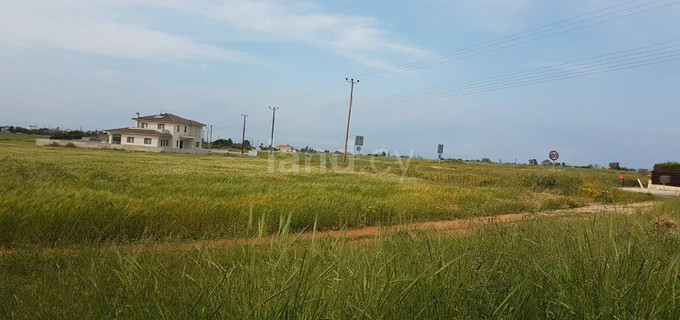 Tomt avsedd för boende till salu i Frenaros