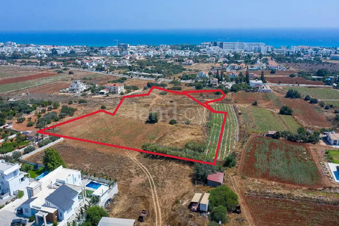 Tomt avsedd för boende till salu i Ayia Napa