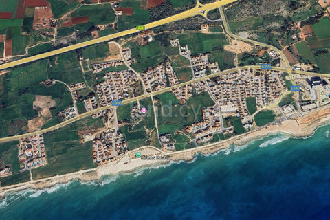 Tomt avsedd för turism till salu i Sotira