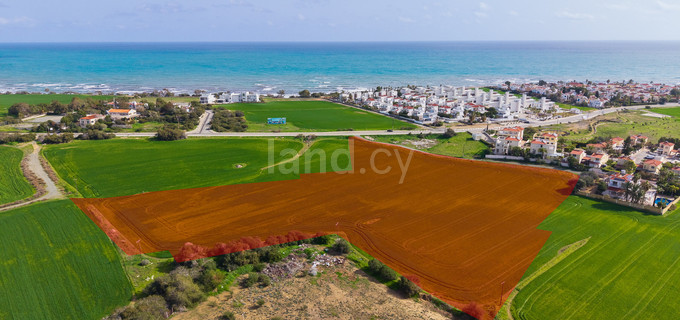 Campo turístico a la venta en Larnaca