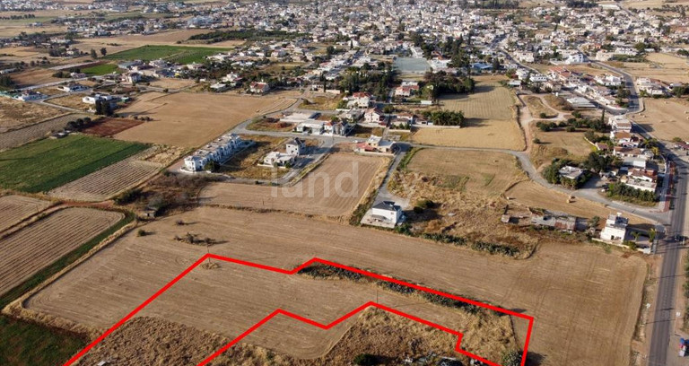 Residential plot for sale in Avgorou
