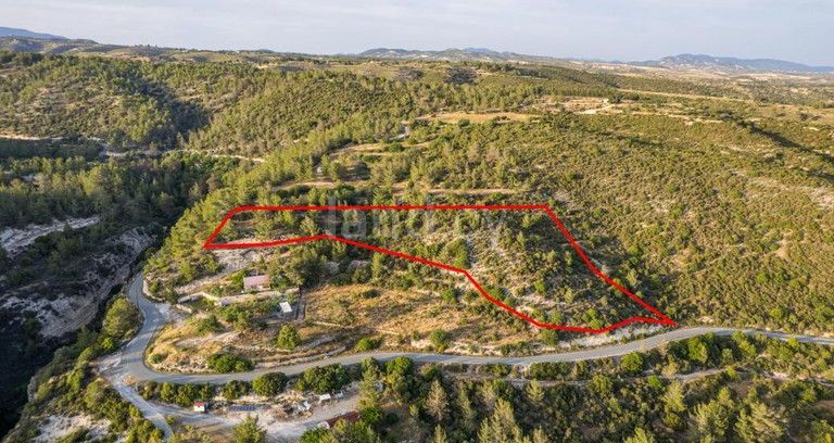 Landwirtschaftliches Baugebiet in Limassol zu verkaufen