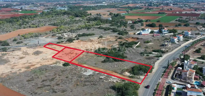 Parcela turística a la venta en Ayia Thekla