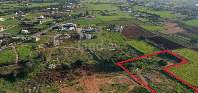 Parcela residencial a la venta en Sotira