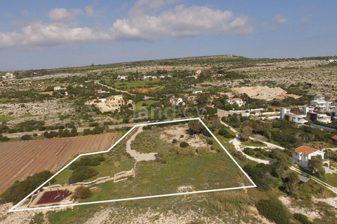 Grundstück in Ayia Napa zu verkaufen
