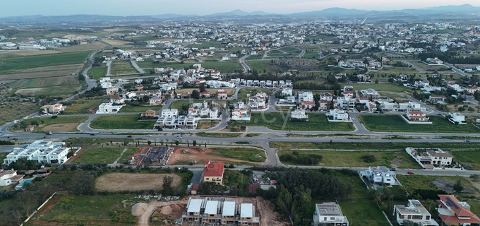 Industrifält till salu i Nicosia