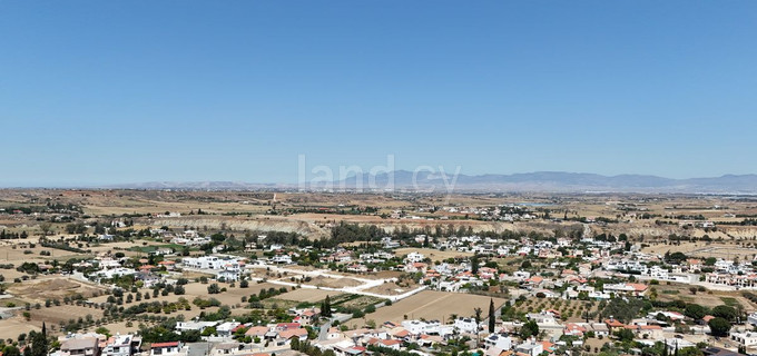 Landwirtschaftliches Baugebiet in Nicosia zu verkaufen