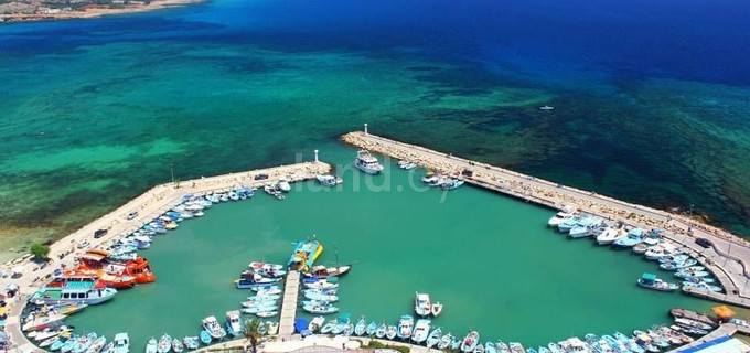 Parcela turística a la venta en Ayia Napa