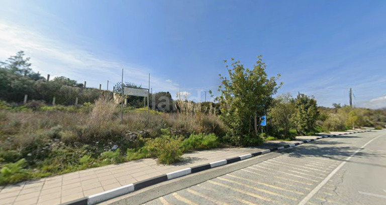 Жилой участок на продажу в Ларнака