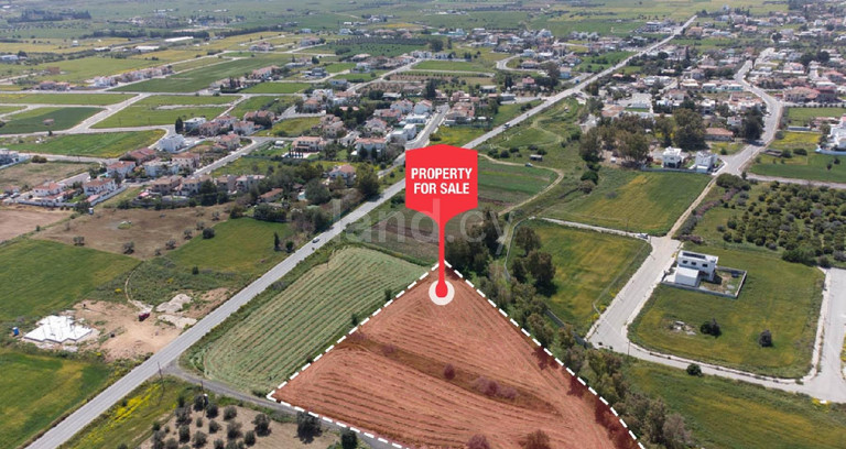 Οικιστικό αγροτεμάχιο προς πώληση - Λευκωσία