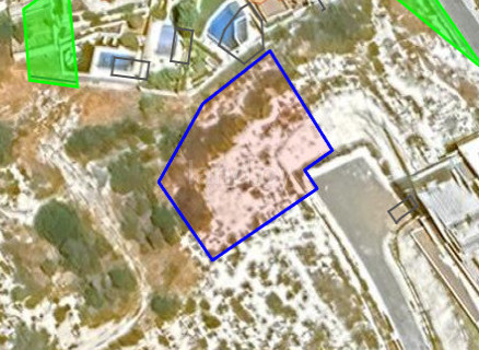 Tomt avsedd för boende till salu i Limassol