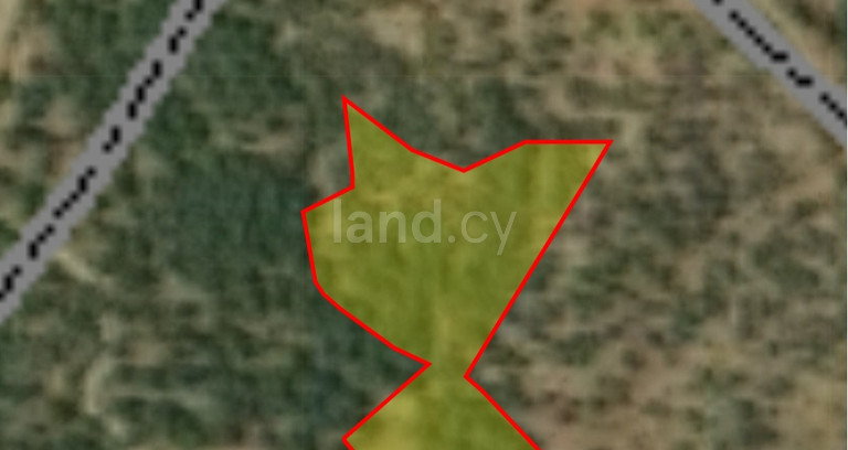 Jordbruksfält till salu i Nicosia