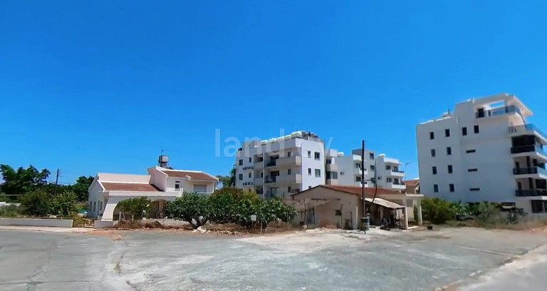 Wohnbaugrundstück in Larnaca zu verkaufen