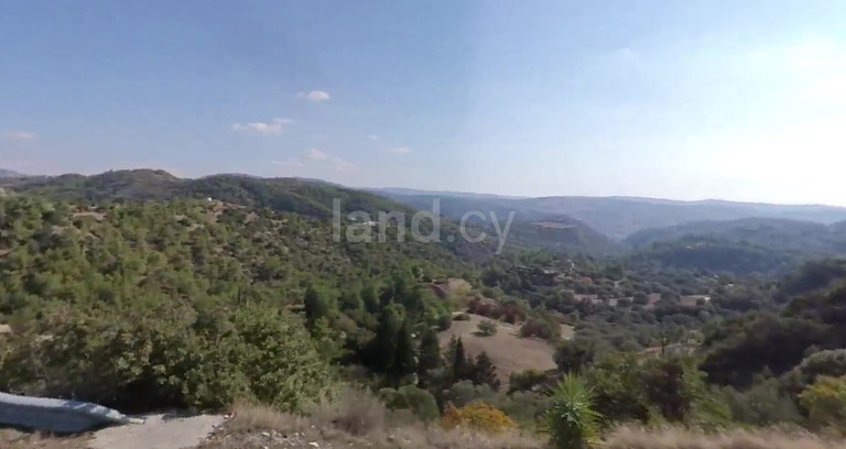 Campo agrícola a la venta en Paphos