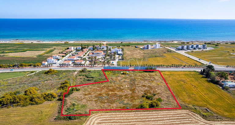 Touristic plot for sale in Ayia Thekla