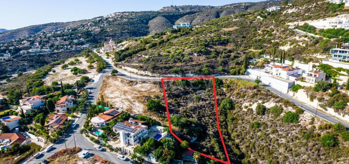 Campo residencial a la venta en Paphos