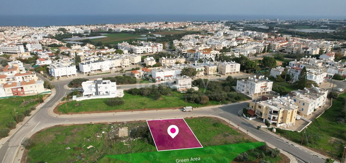 Tomt avsedd för boende till salu i Paralimni