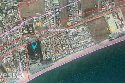 Pole na sprzedaż w Larnaca