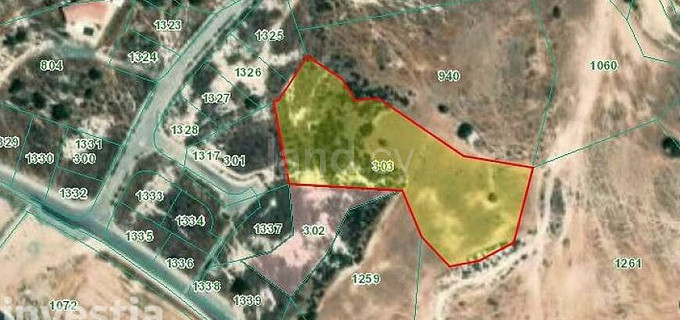 Plot for sale in Larnaca