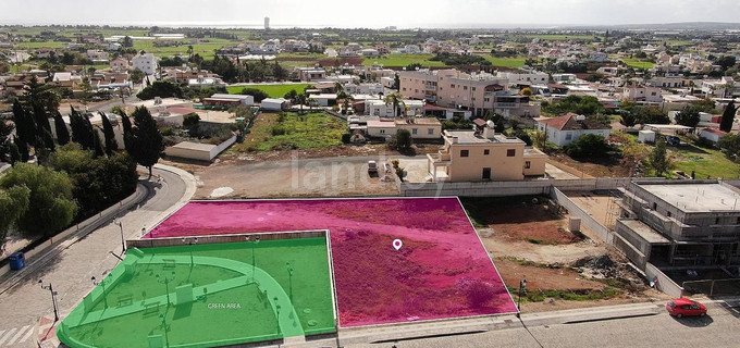 Fält avsett för boende till salu i Sotira