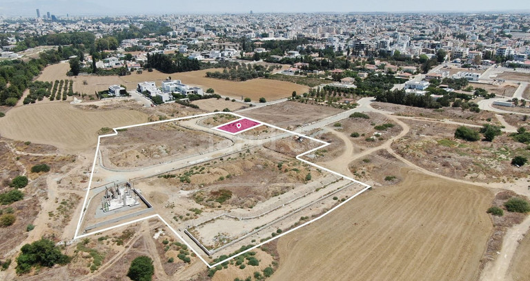 Działka mieszkaniowa na sprzedaż w Nicosia