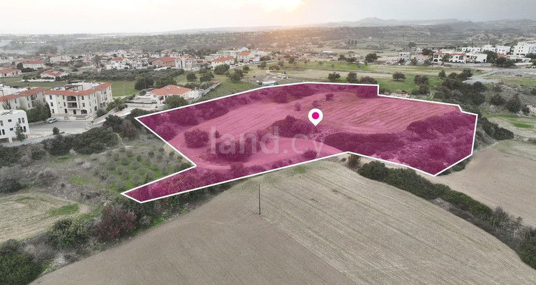 Campo a la venta en Larnaca