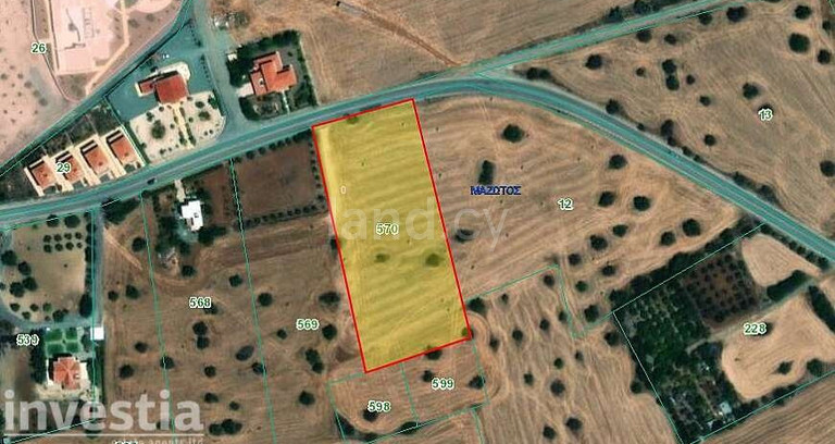 Plot for sale in Larnaca