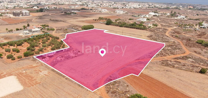 Pole mieszkaniowe na sprzedaż w Paralimni