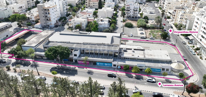 Pole na sprzedaż w Nicosia