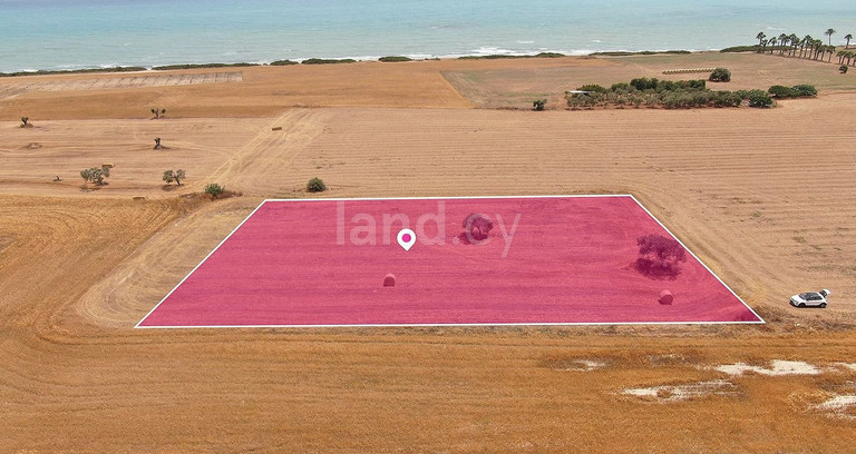 Terrain touristique à vendre à Larnaca