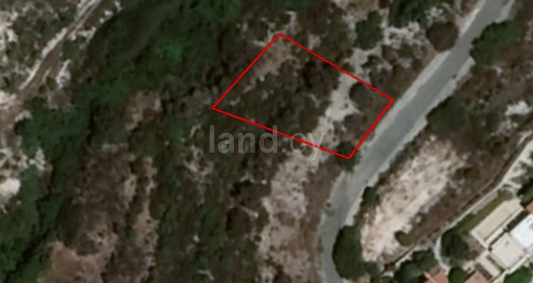 Жилой участок на продажу в Пафос