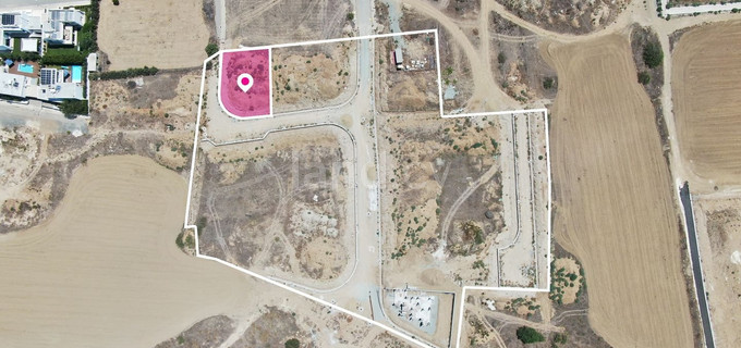 Działka mieszkaniowa na sprzedaż w Nicosia