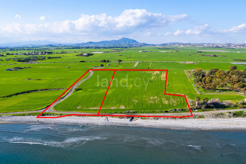 Touristisches Grundstück in Larnaca zu verkaufen