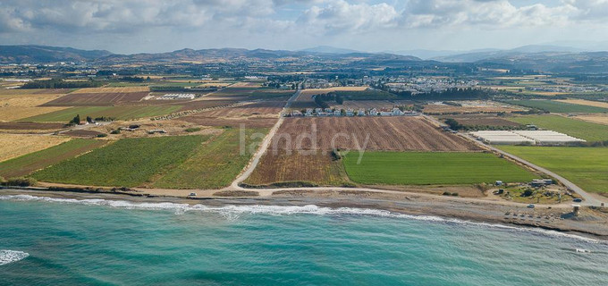 Działka turystyczna na sprzedaż w Paphos