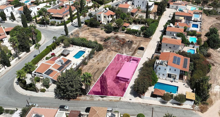 Plot for sale in Paphos