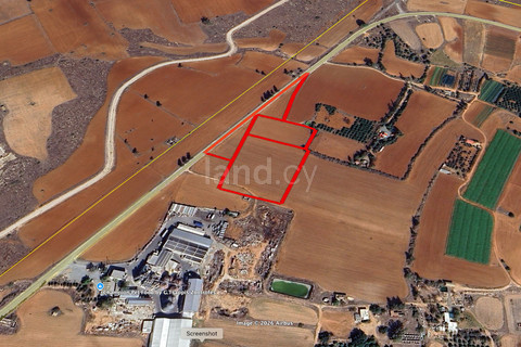 Plot for sale in Achna