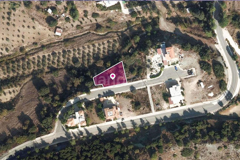 Plot for sale in Paphos