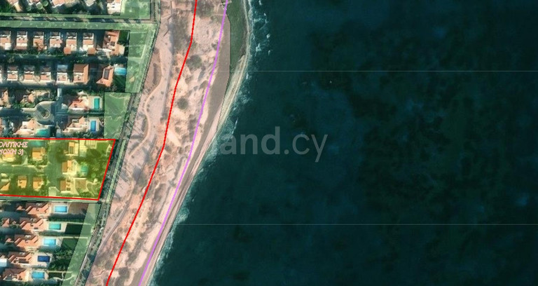 Touristic plot for sale in Larnaca
