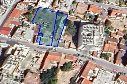 Plot for sale in Larnaca